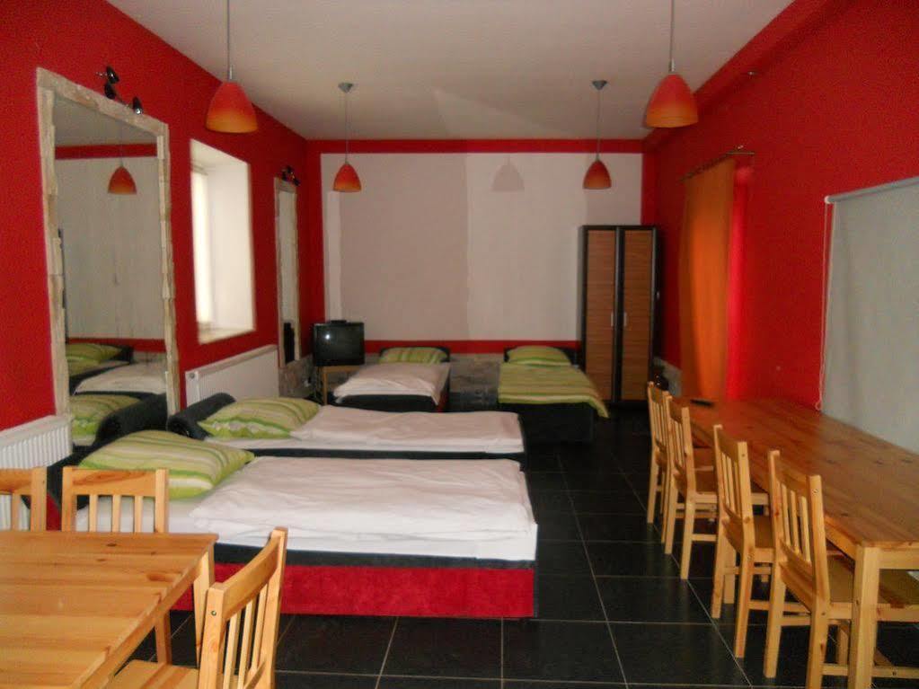 Dom Goscinny Ela Hostal *